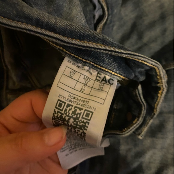 Dark wash blue Guess jeans size 32 - Picture 3 of 4